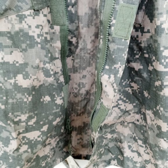 Defender M Military Camo Utility Jacket NEW NWT Men's size Small - Picture 10 of 13
